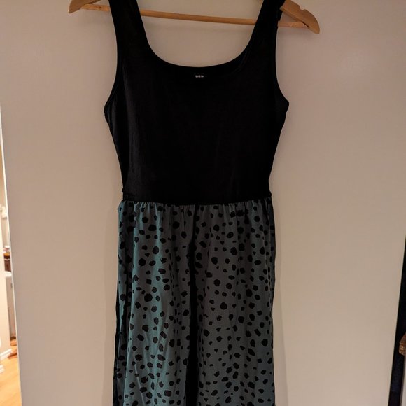 SHEIN Green Polka dot dress - NEW, new worn. - Picture 1 of 4